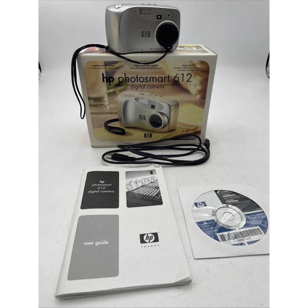 HP Photosmart 612 Digital Camera 3MP 2X Optical Zoom+Battery+SD Card+CD+Manual
